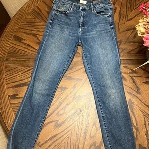 Mother The Looker Ankle Fray Jeans